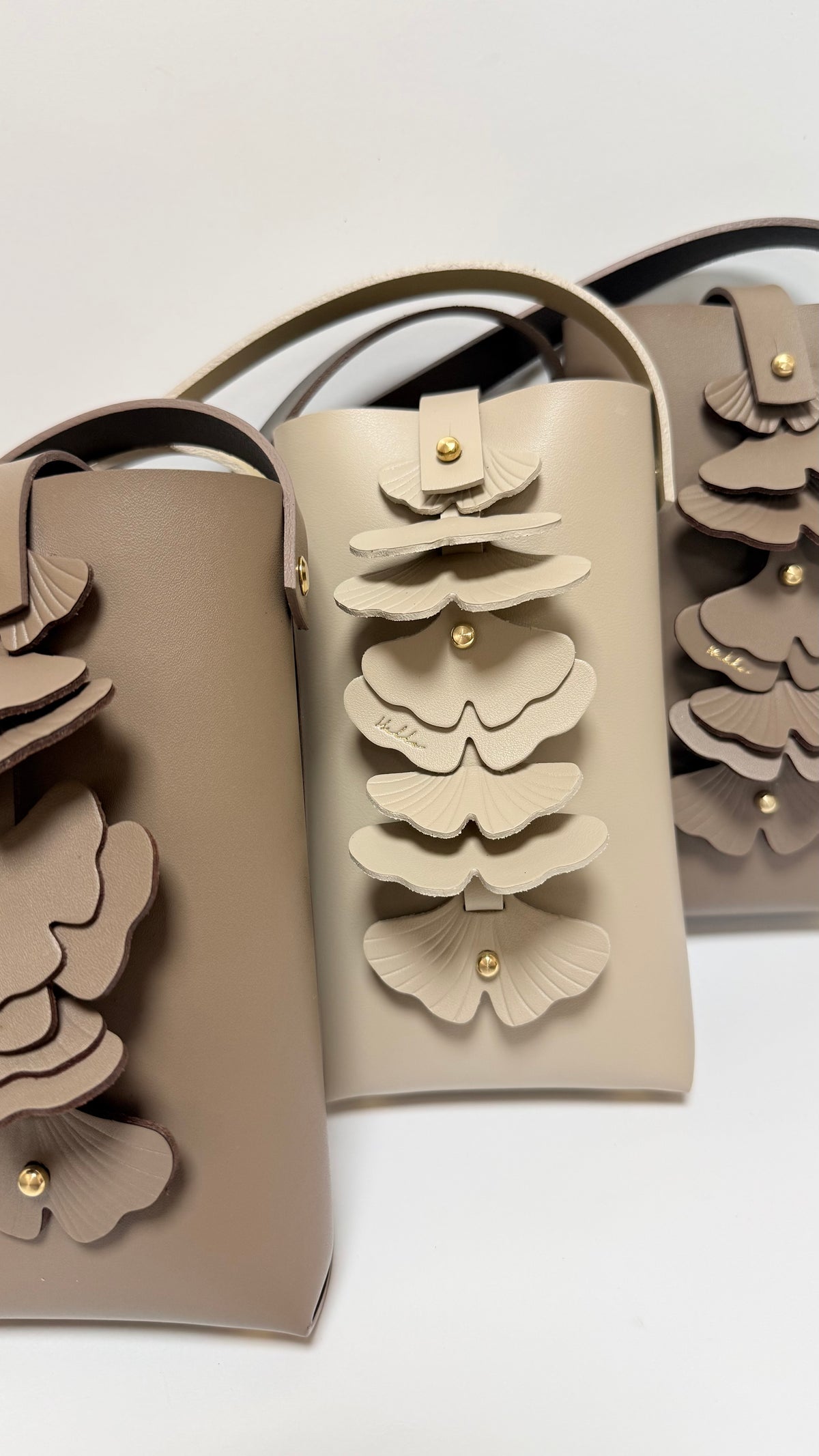 BLOOM PHONE BAG