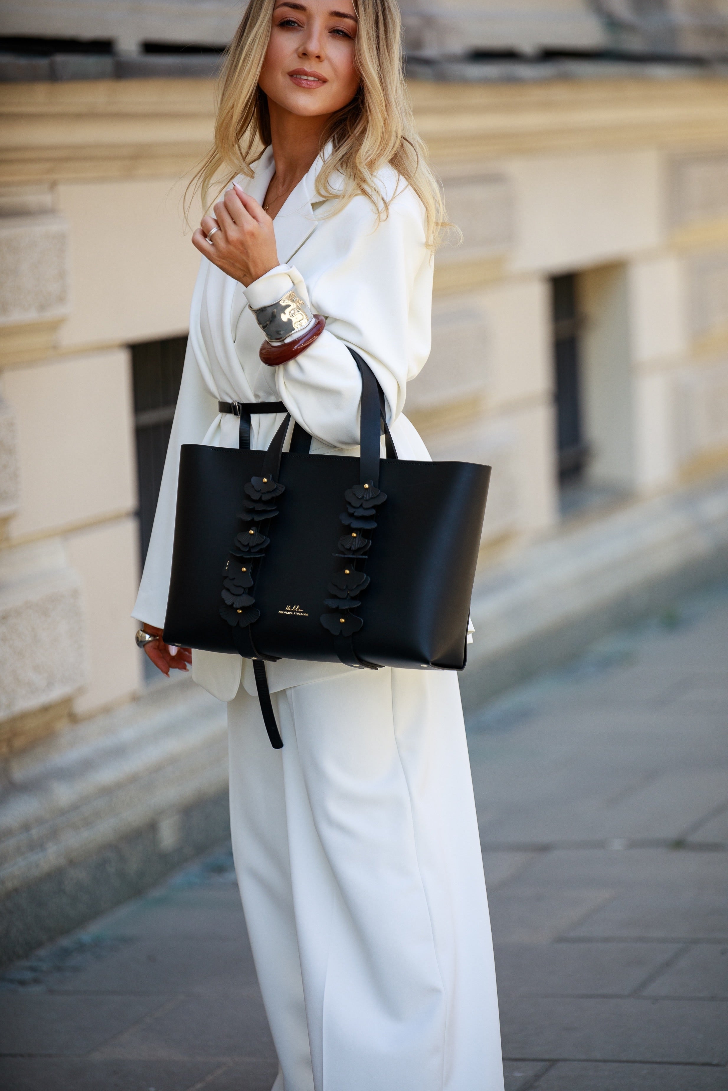 BLOOM TOTE BAG