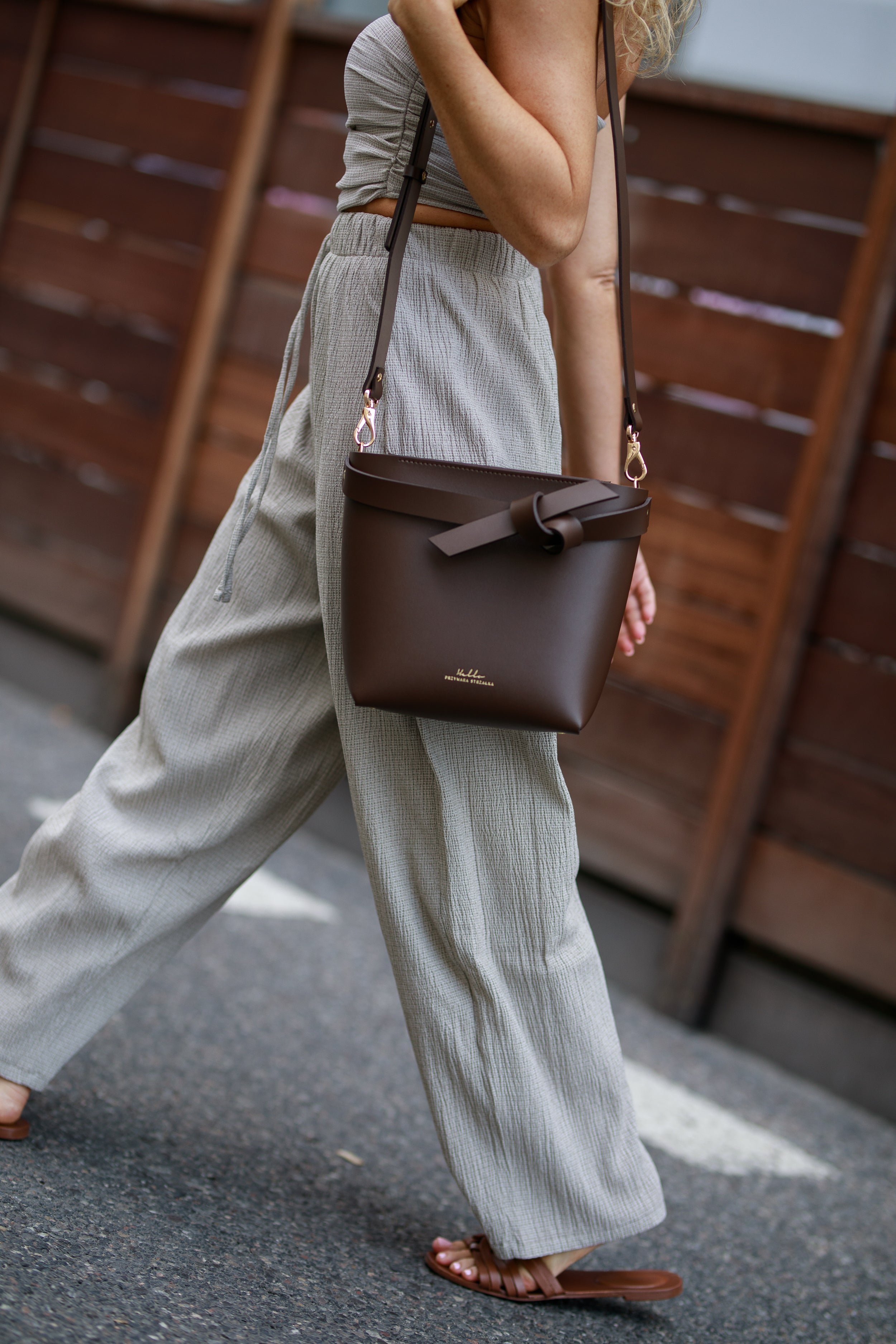 BUCKET BAG
