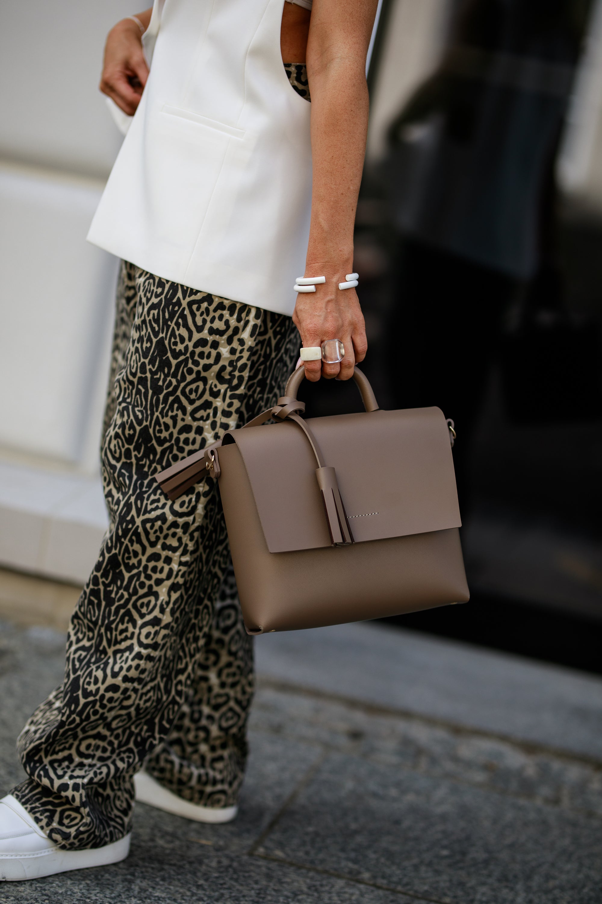 TASSEL BAG